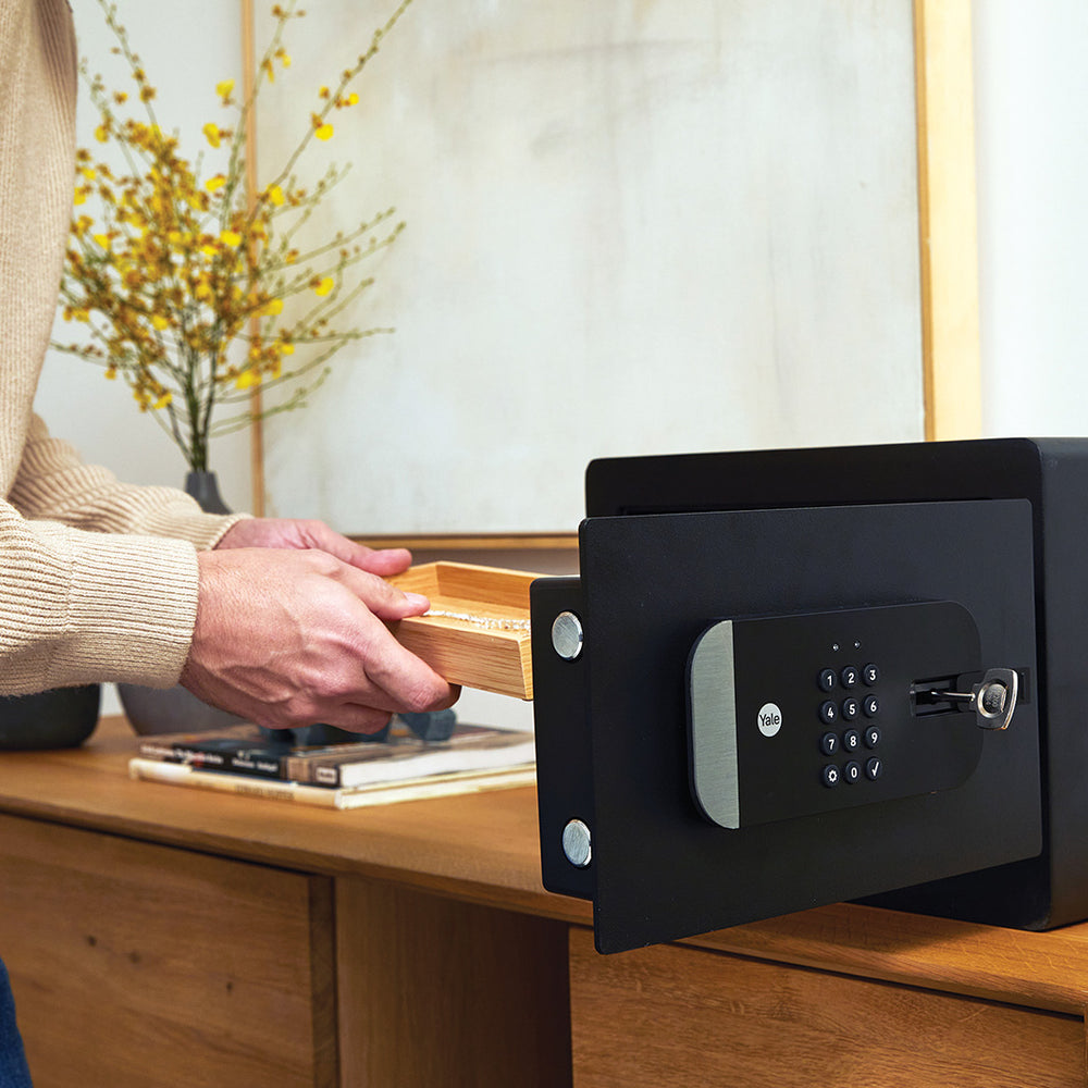 Storesmart Safe Smart Safe - Yale Home